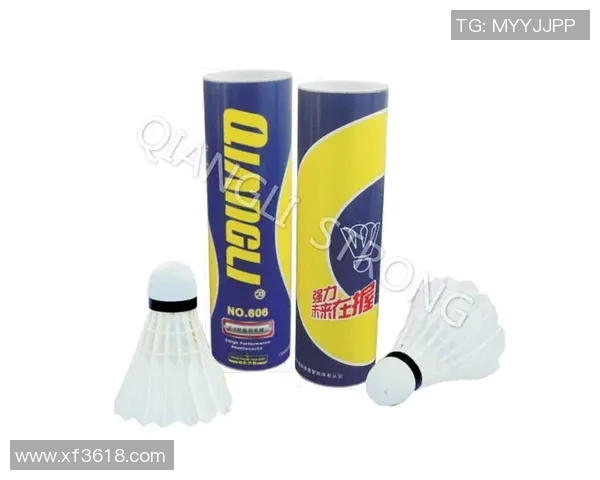 足球装备选购指南：如何选择适合自己的球拍与配件推荐